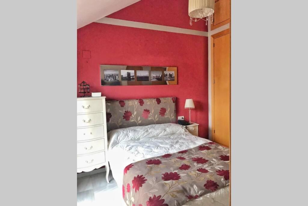 קמס Duplex, Terraza, 10 Min Coche Centro Sevilla מראה חיצוני תמונה